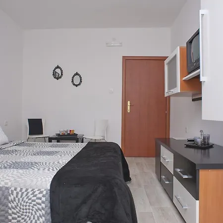 Apartments Gold Budva Exterior photo